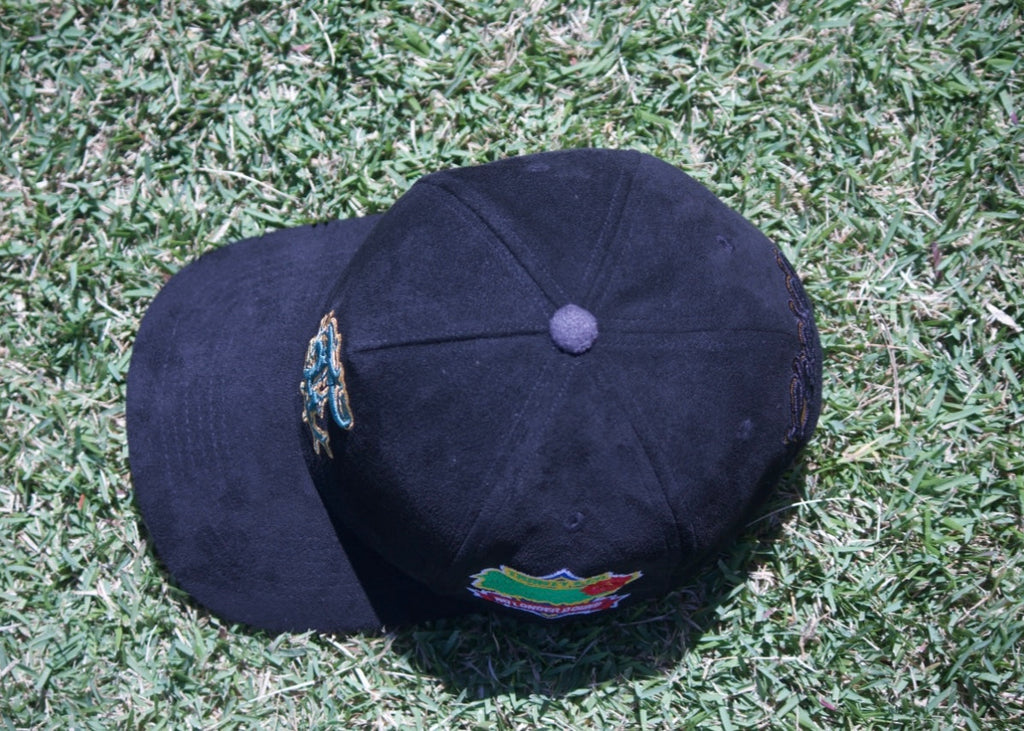 𝕮𝖍𝖔𝖘𝖊𝖓 - BLACK CAP