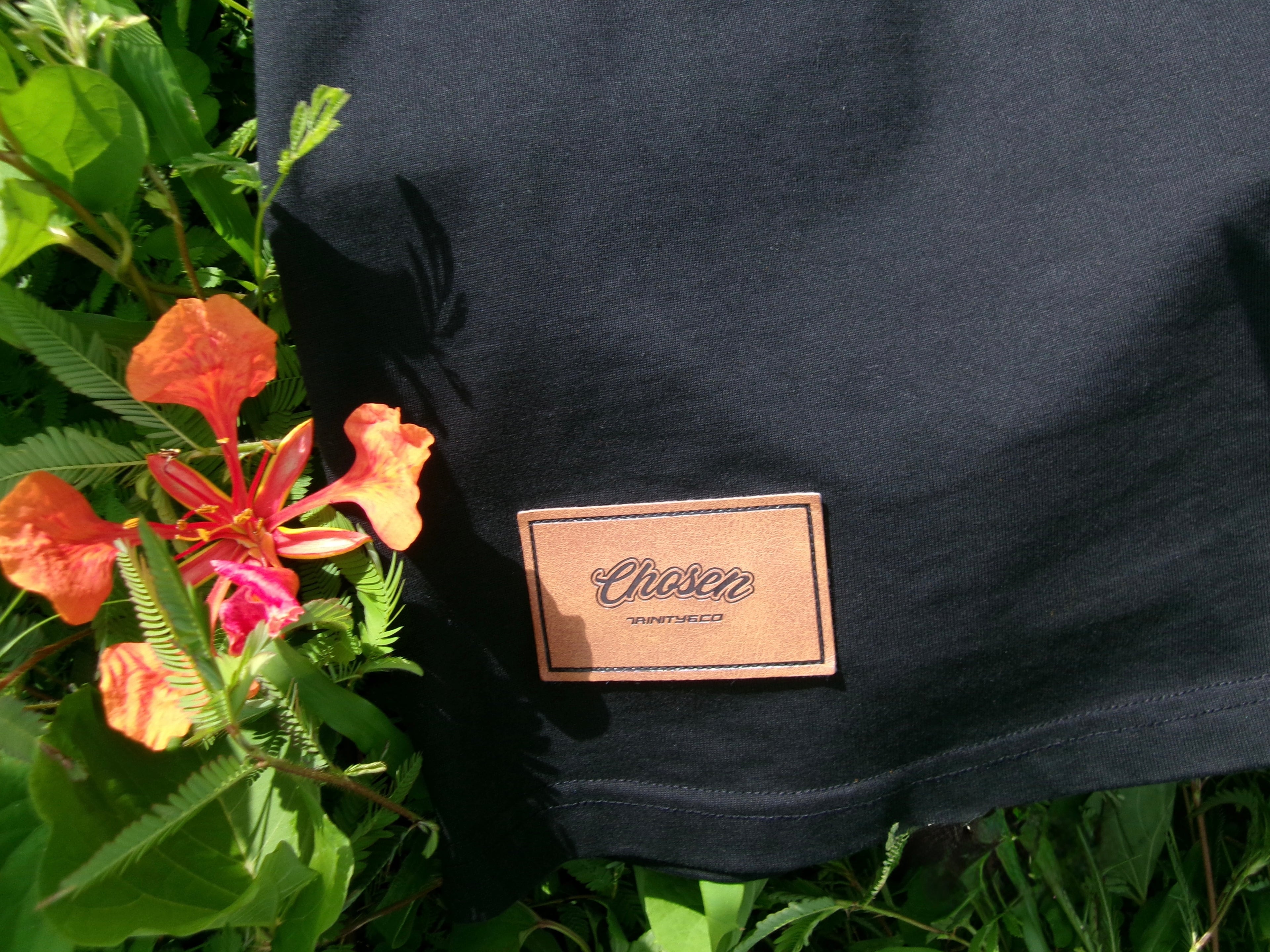 𝕮𝖍𝖔𝖘𝖊𝖓 - Daily Bread black Shirt